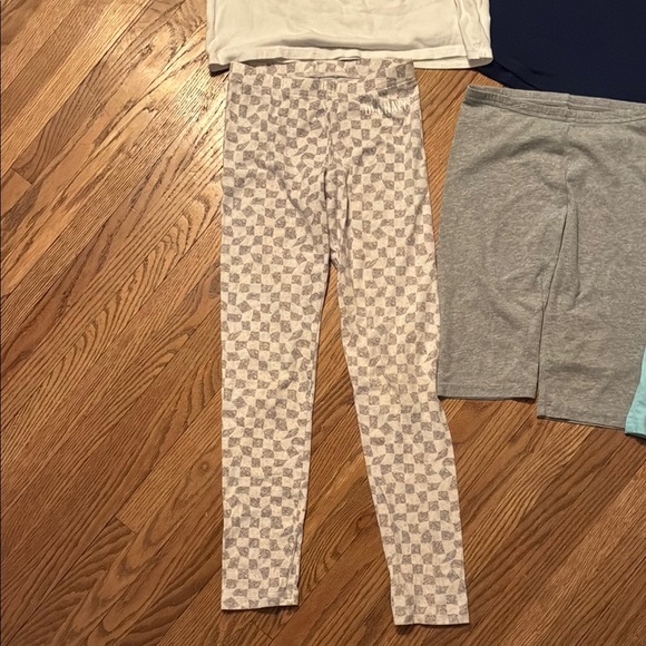 Assorted Tees and Tanks and Leggings/Shorts - Picture 6 of 13